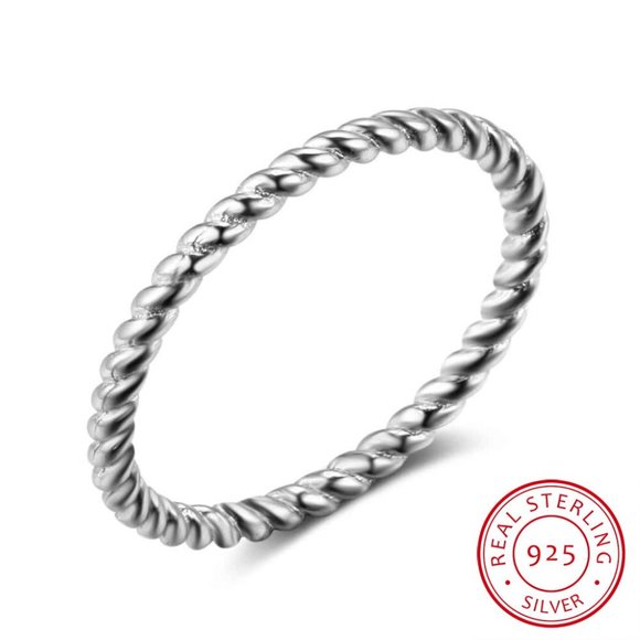 Stylish Rope Ring - Picture 1 of 1